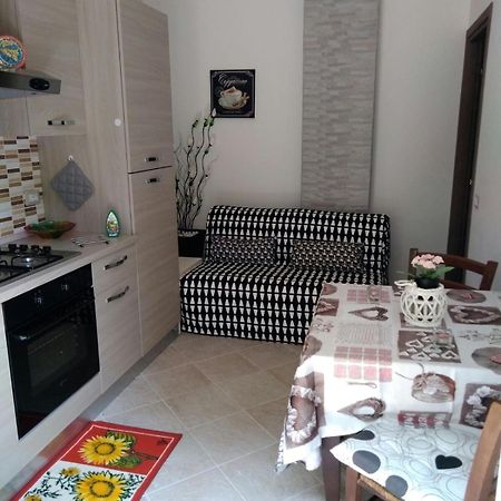 Holiday House Marlin Giardini Naxos Εξωτερικό φωτογραφία
