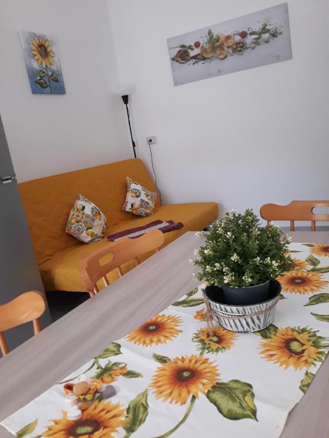 Holiday House Marlin Giardini Naxos Εξωτερικό φωτογραφία