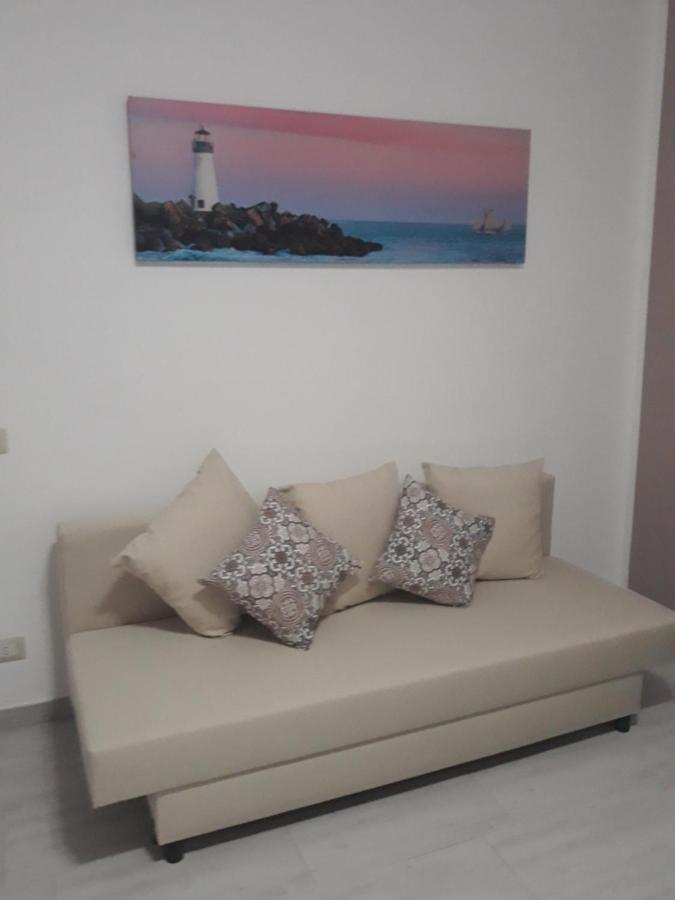 Holiday House Marlin Giardini Naxos Εξωτερικό φωτογραφία