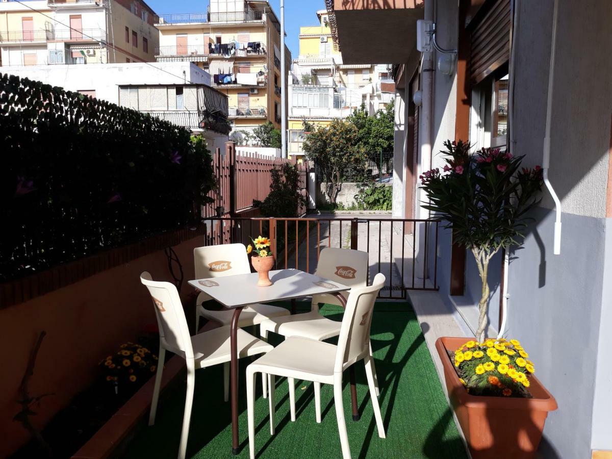 Holiday House Marlin Giardini Naxos Εξωτερικό φωτογραφία