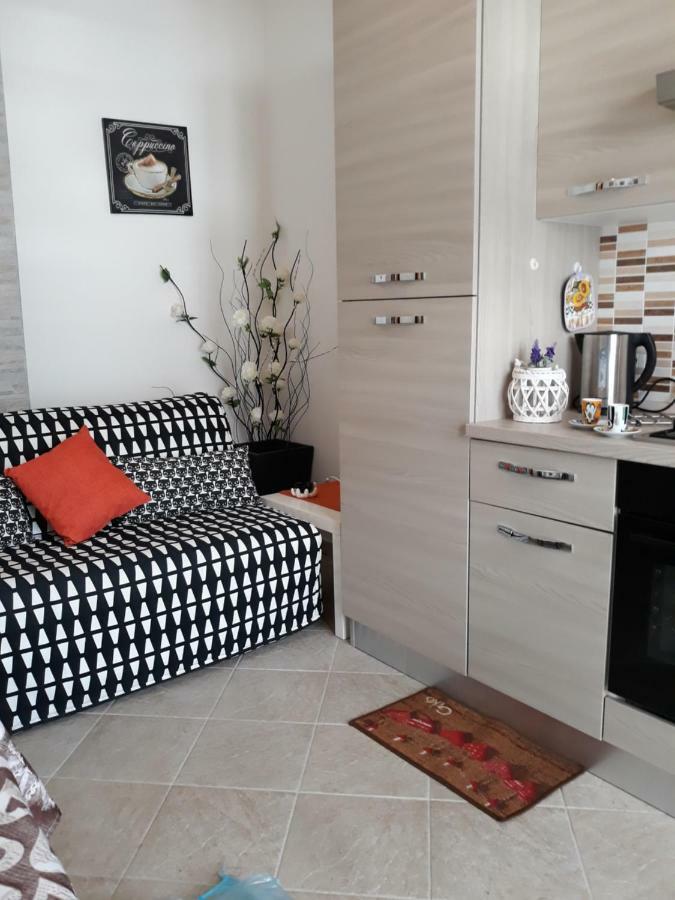 Holiday House Marlin Giardini Naxos Εξωτερικό φωτογραφία